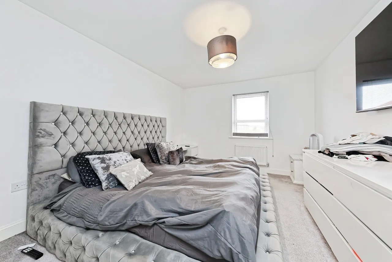 Market Garden Close, Ramsgate, CT12, photo 4