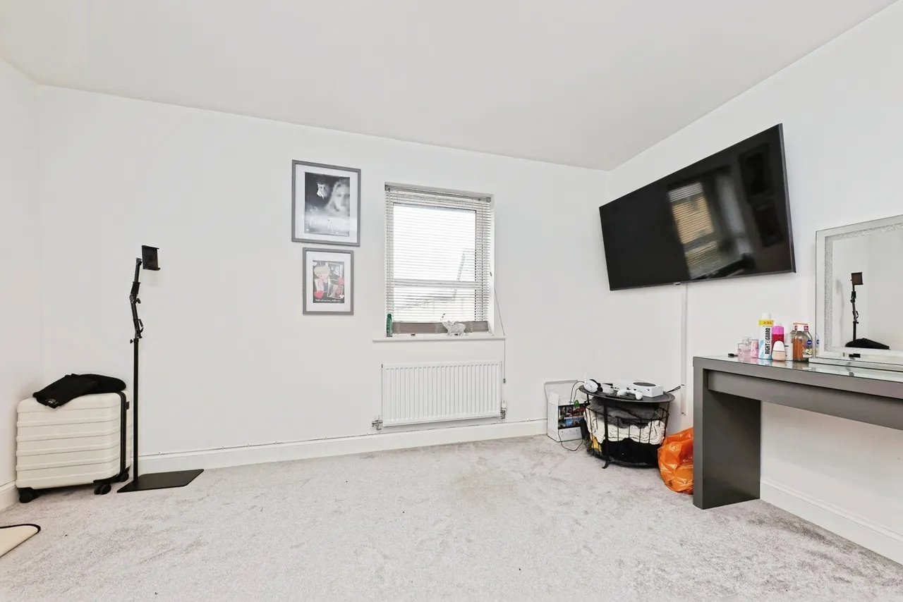 Market Garden Close, Ramsgate, CT12, photo 15