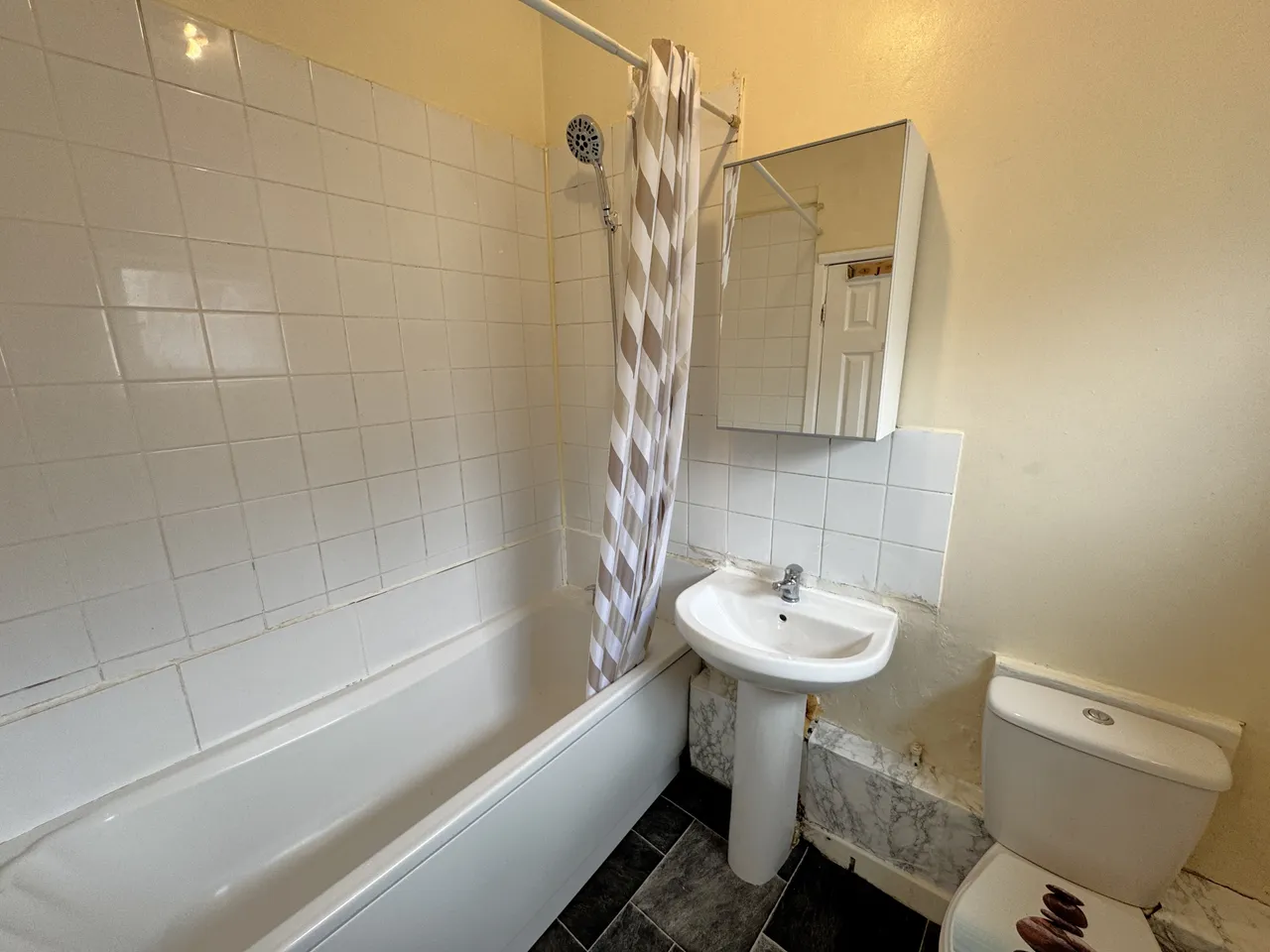 Brook Avenue, Levenshulme, M19, photo 7