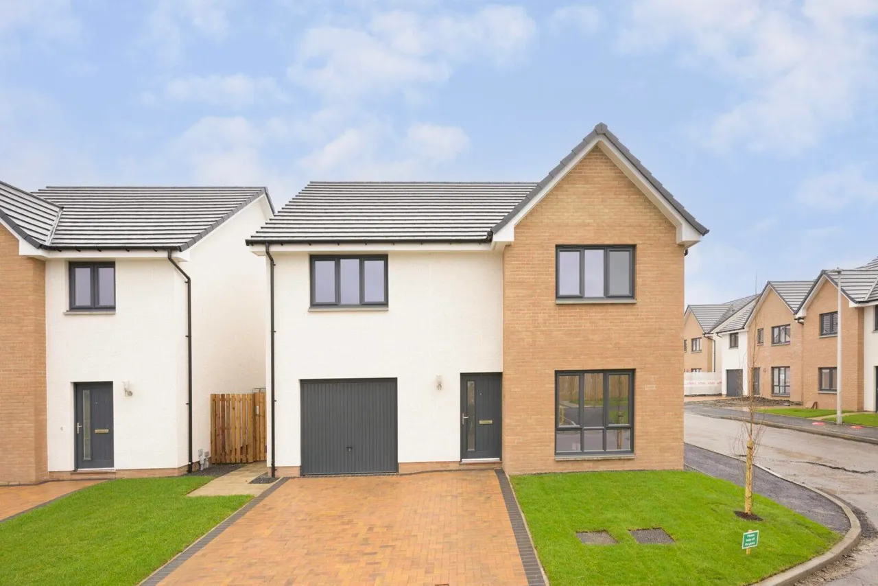 4 bed house for sale — The Crossings, Builyeon Road, South Queensferry, EH30 9SW