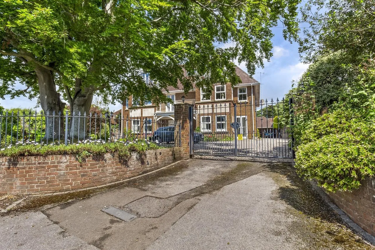 17 Sea Lane, East Preston, Littlehampton, photo 20