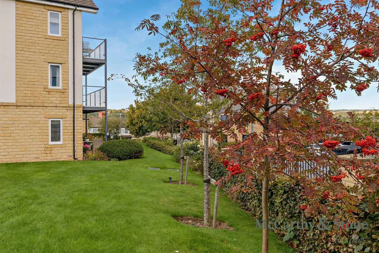 Railway Road, Ilkley, LS29, photo 8