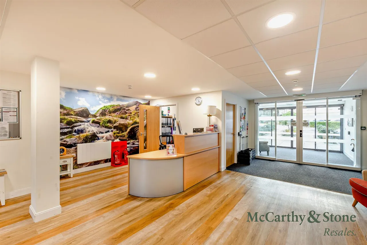 Railway Road, Ilkley, LS29, photo 16
