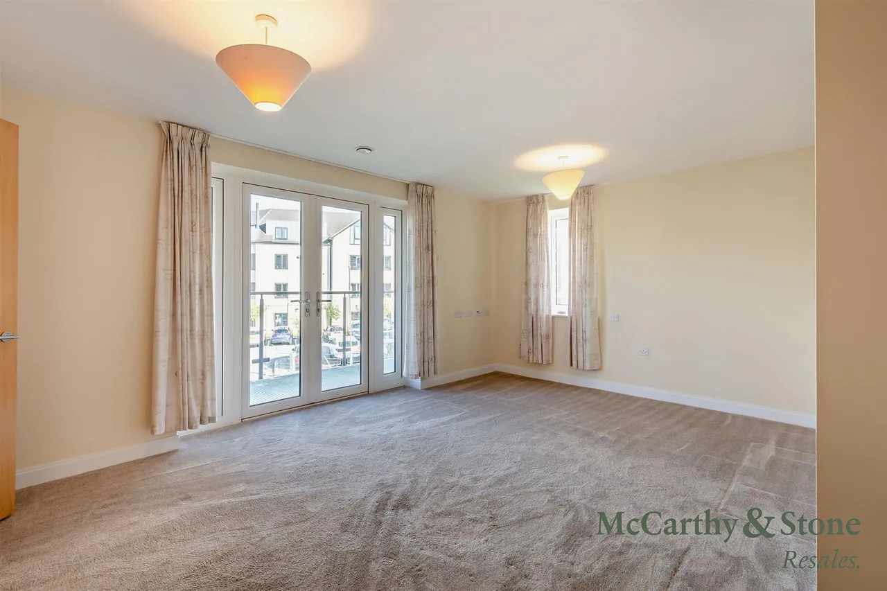 Railway Road, Ilkley, LS29, photo 3