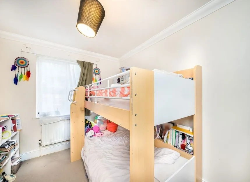 Kingston Road, Epsom, KT17, photo 5
