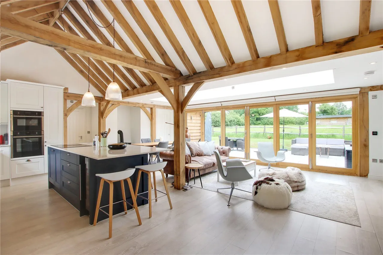 Tonbridge Road, Bough Beech, TN8, photo 19