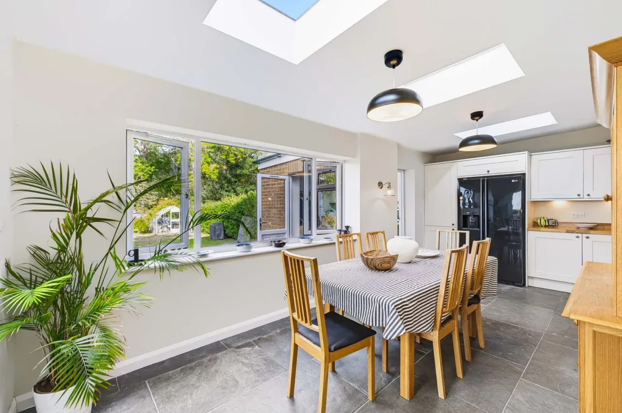 Cansiron Lane, Ashurst Wood, RH19, photo 3