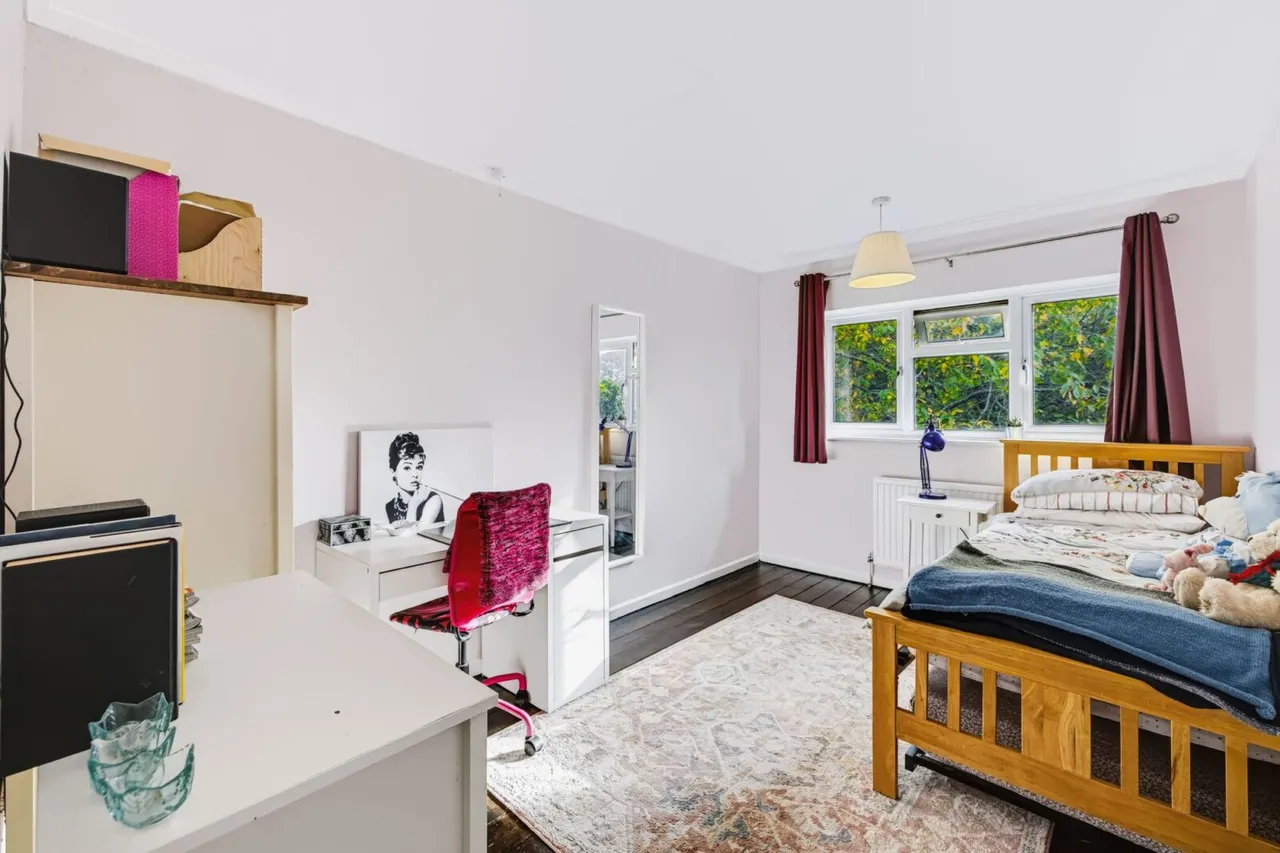 Cansiron Lane, Ashurst Wood, RH19, photo 18