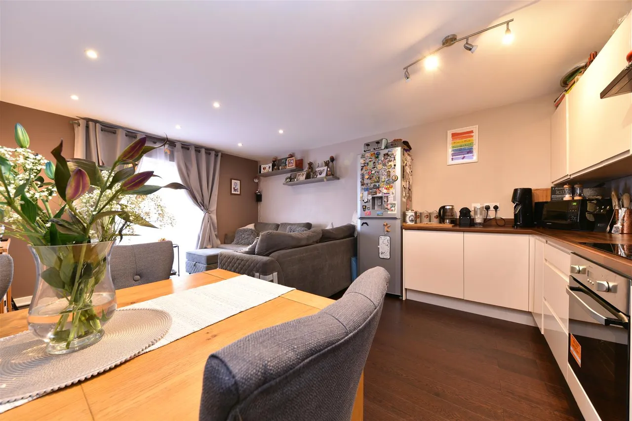 Brickdale House, Swingate, Stevenage, Herts, SG1 1AS, photo 11