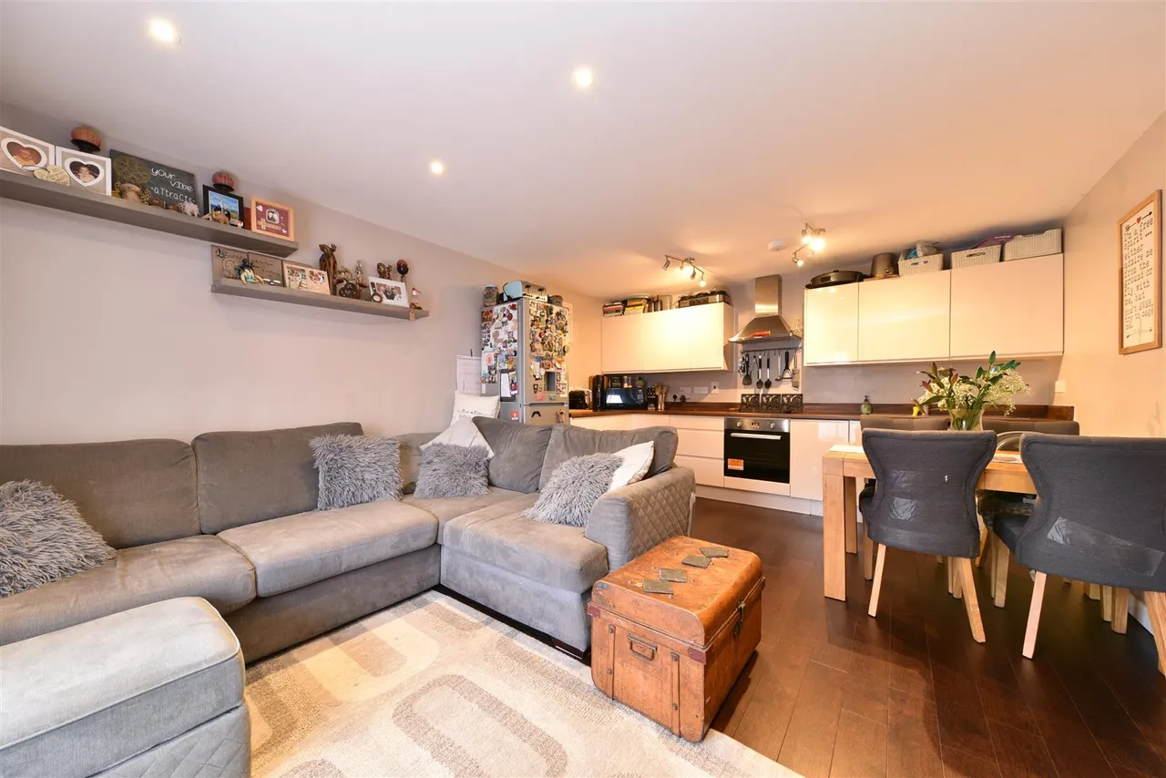 Brickdale House, Swingate, Stevenage, Herts, SG1 1AS, photo 13