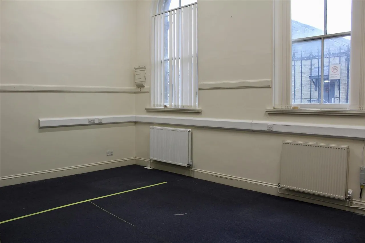 Blakeridge Lane, Batley, WF17, photo 7