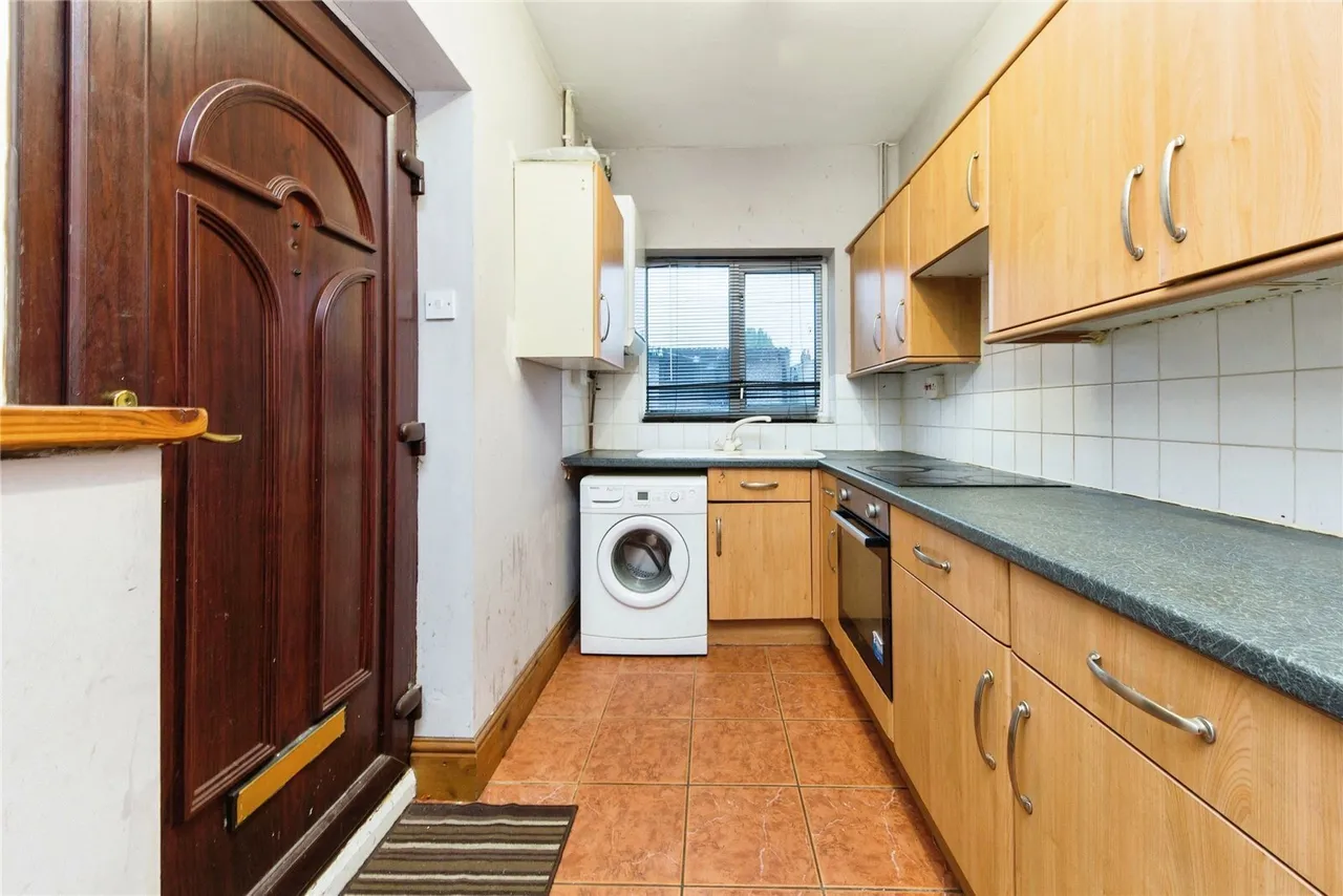 Middlewich Street, Crewe, CW1, photo 3