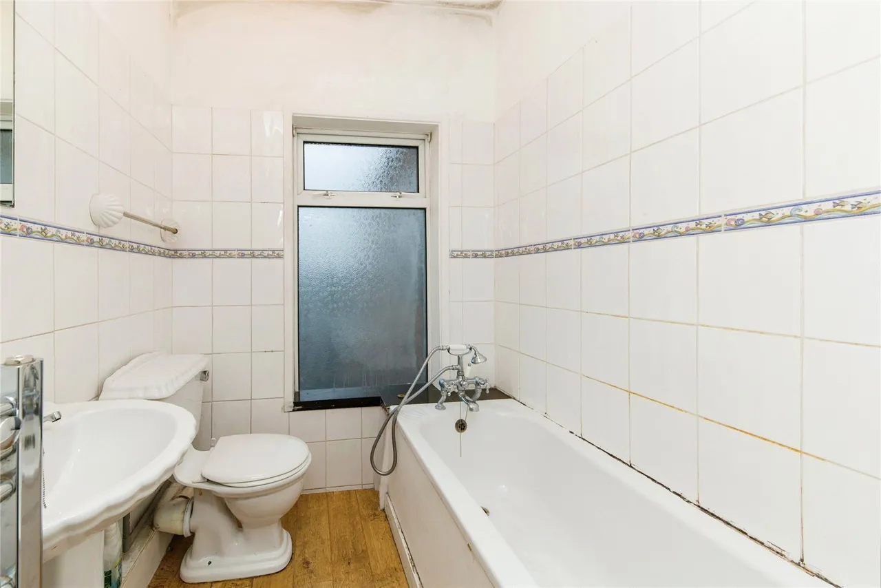 Middlewich Street, Crewe, CW1, photo 13