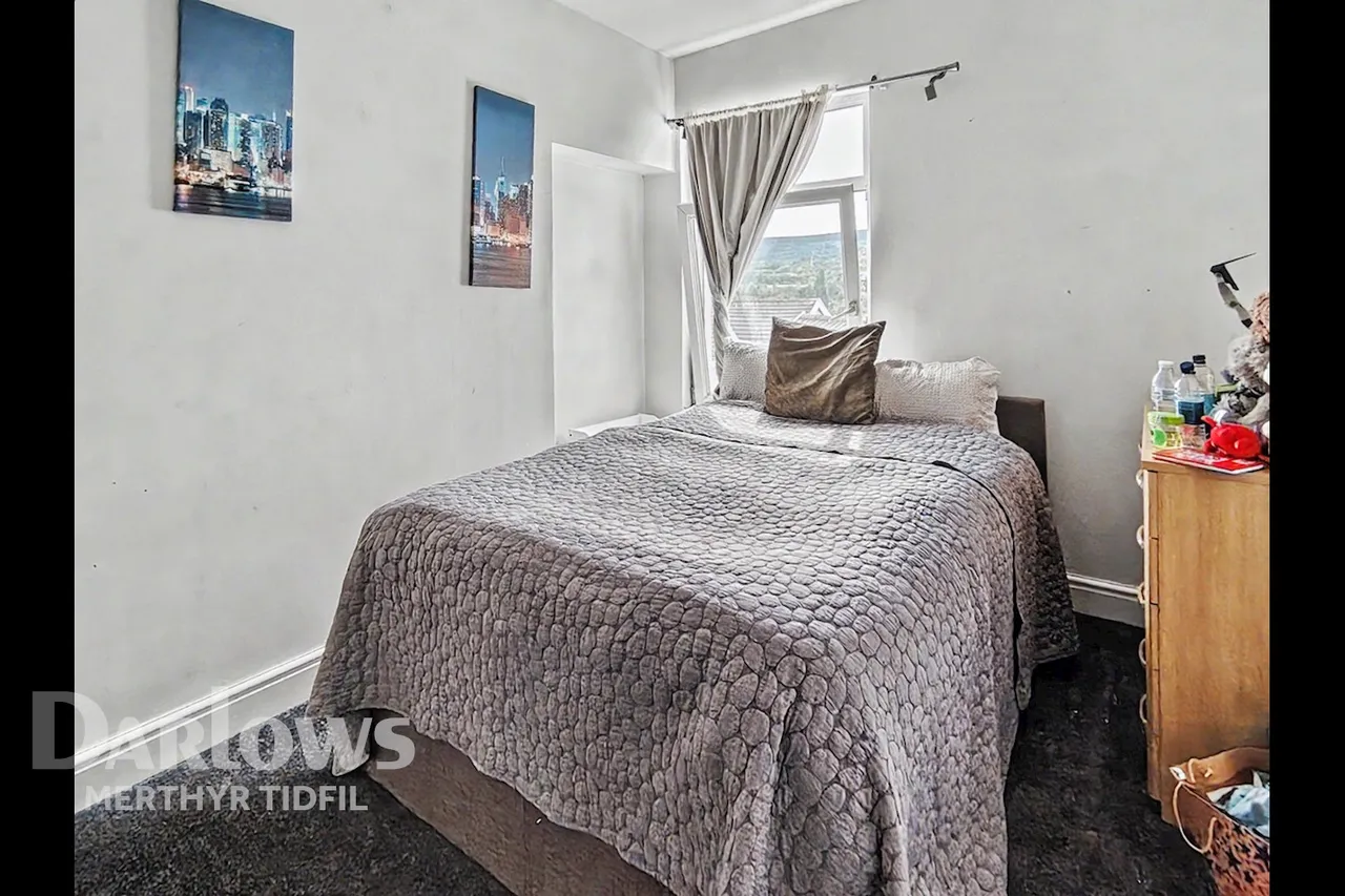Dyke Street, Merthyr Tydfil, photo 12