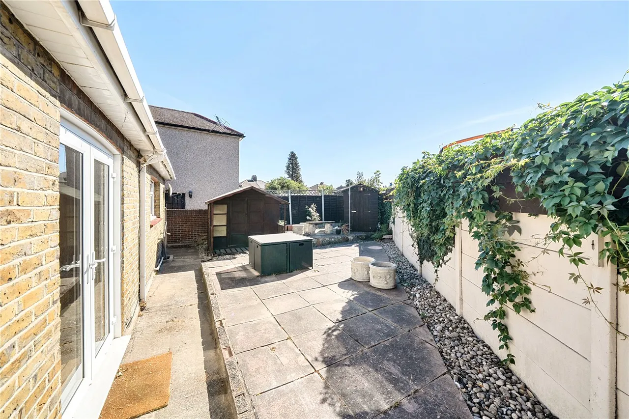 Brentlands Drive, Dartford, DA1, photo 19