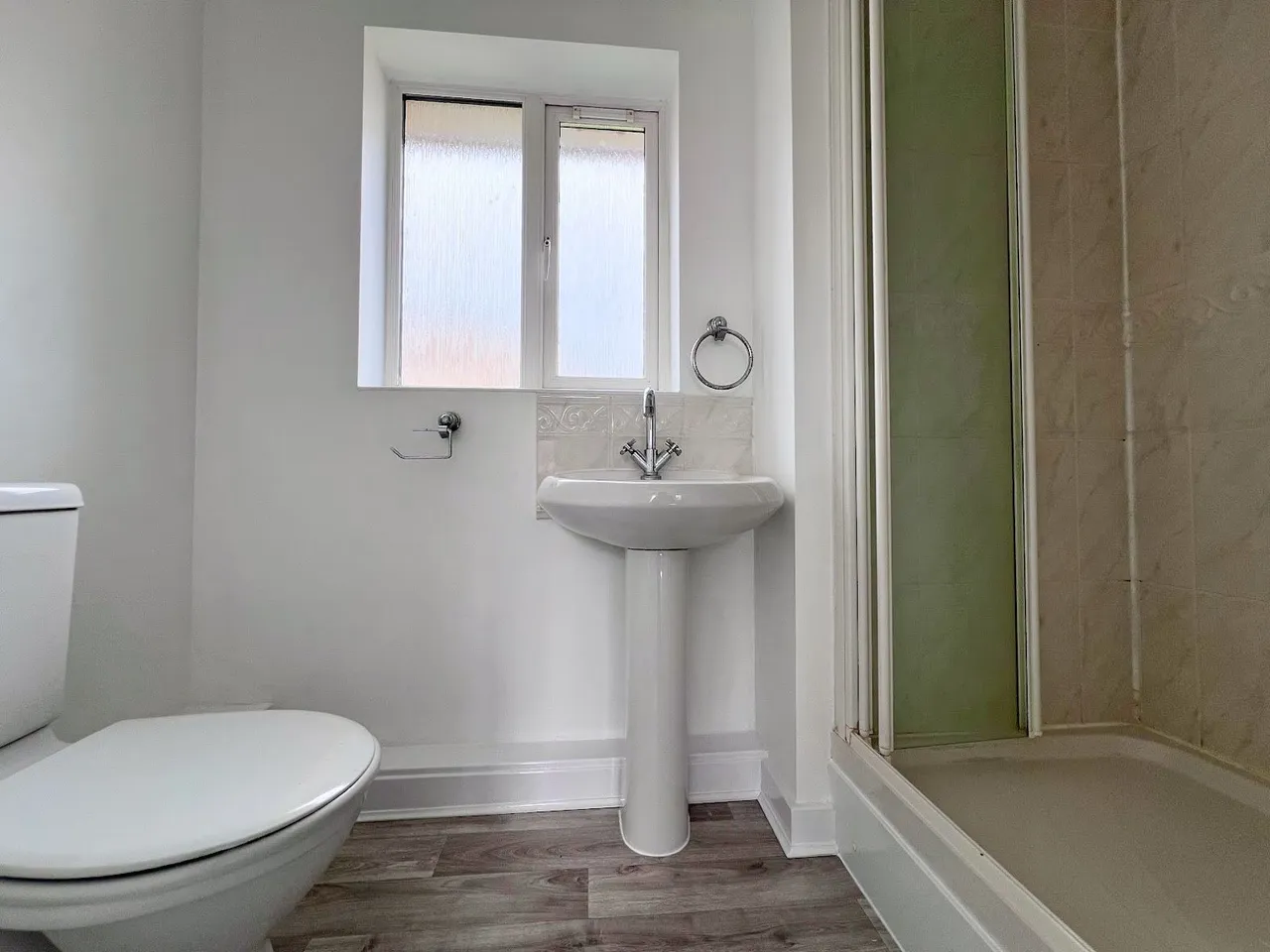 Chepstow Road, Oakley Vale, Corby, NN18, photo 11