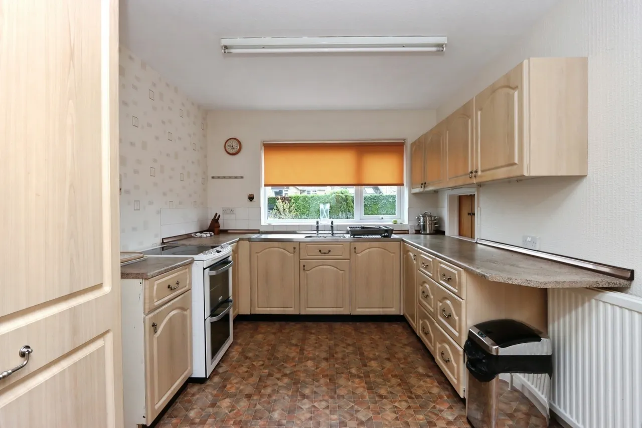Melbourne Avenue, Dronfield Woodhouse, Dronfield, Derbyshire, S18, photo 3