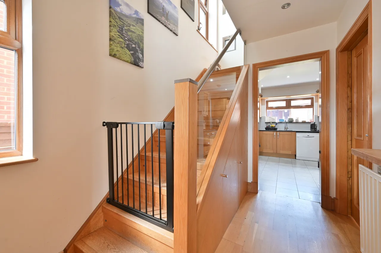 Watford, WD25, photo 15