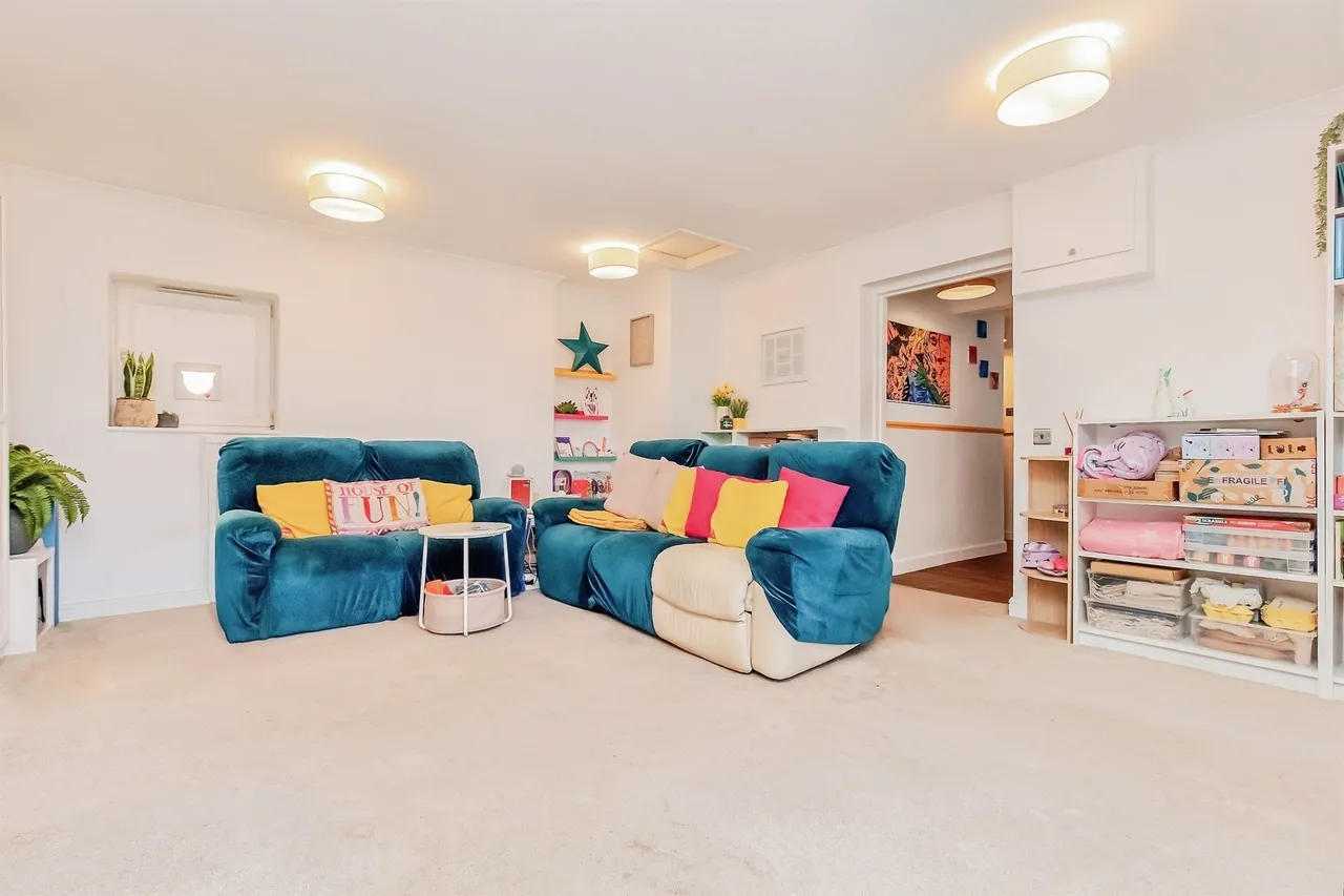 Guntons Road, Peterborough, PE6, photo 2