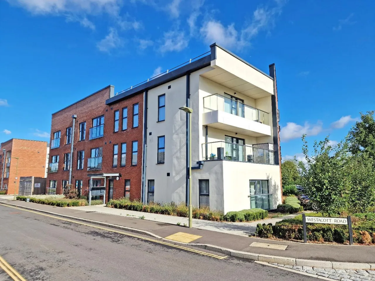 2 bed flat for sale — Westacott Road, Ambrosden, Bicester