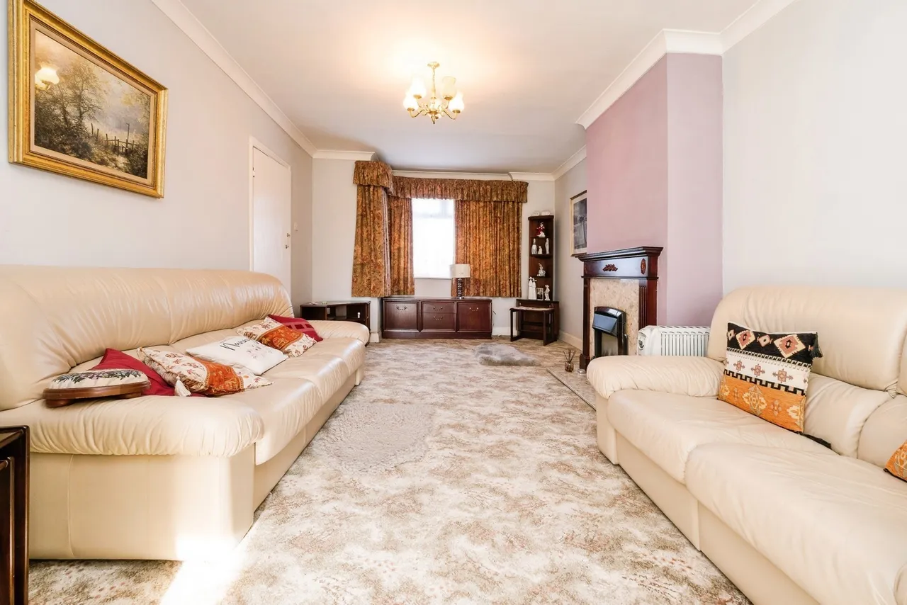 Warren Drive, Hornchurch, RM12, photo 10