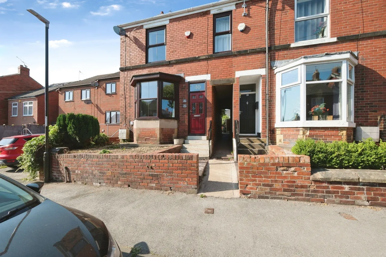 3 bed house for sale — York Street, Chesterfield