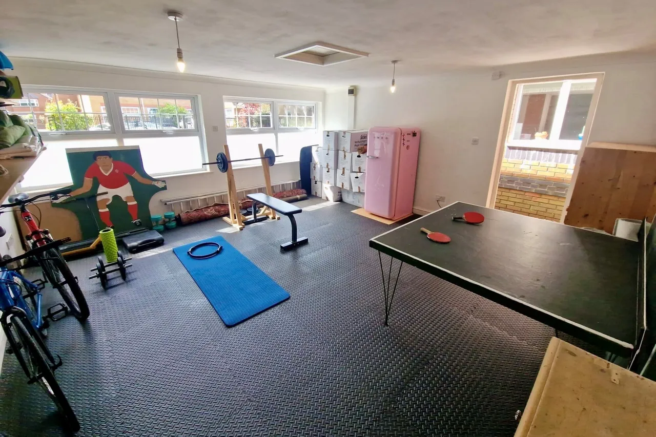 Clos Y Mynydd, Morganstown, CF15, photo 24