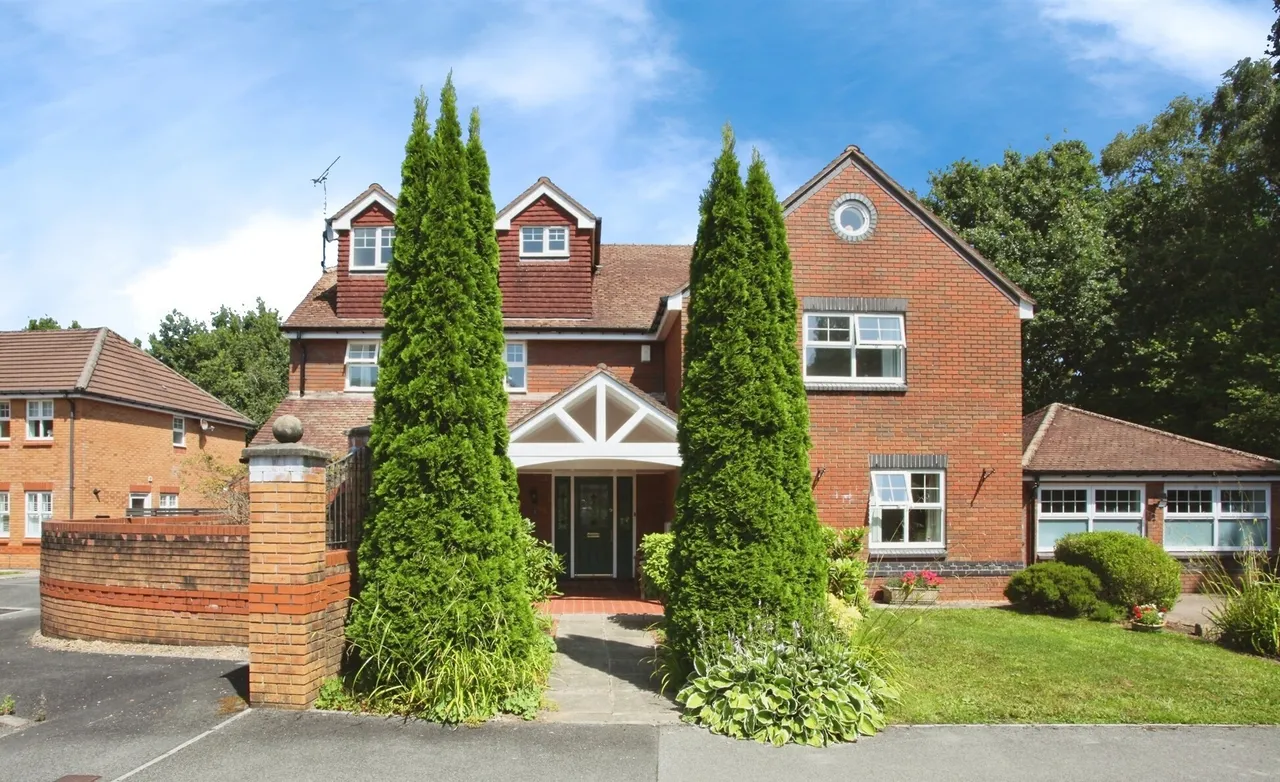 Clos Y Mynydd, Morganstown, CF15, photo 28