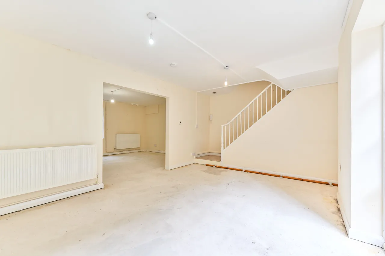 Lower Ground Floor, 16 Edis Street, London, photo 5