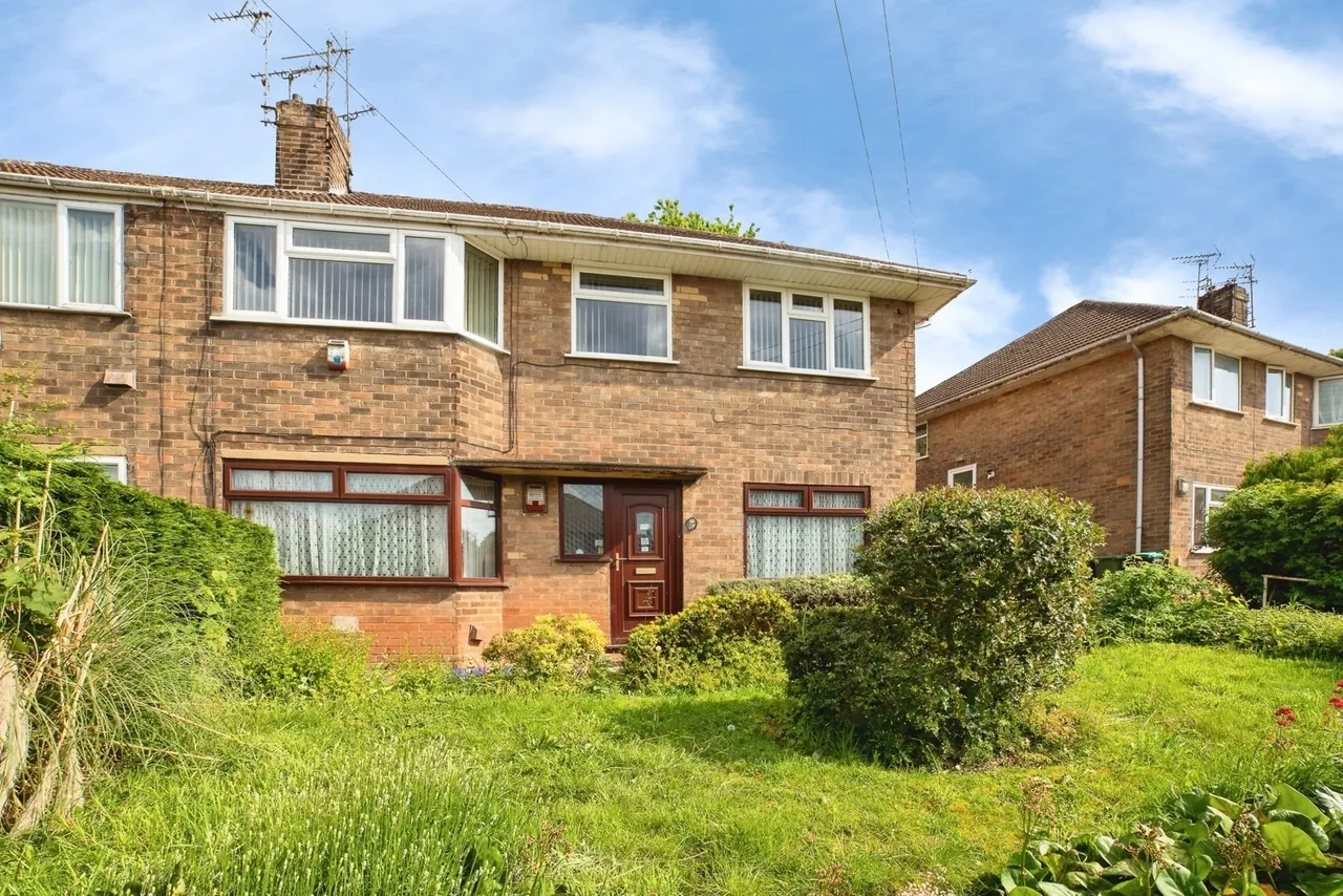 2 bed flat for sale — Ladybrook Lane, Mansfield, Nottinghamshire, NG18