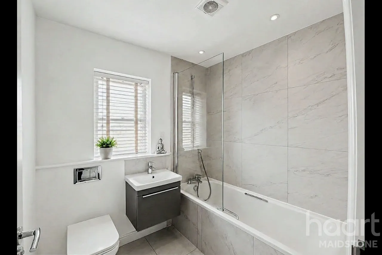 Hengist Drive, Aylesford, ME20, photo 7