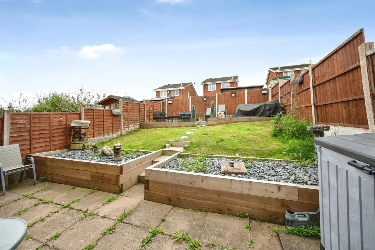 St. Brades Close, Tividale, B69, photo 4