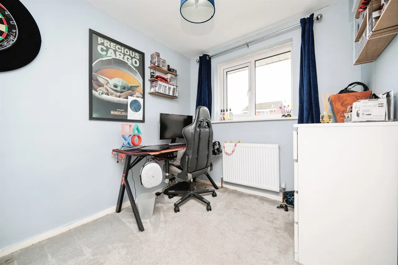 St. Brades Close, Tividale, B69, photo 9