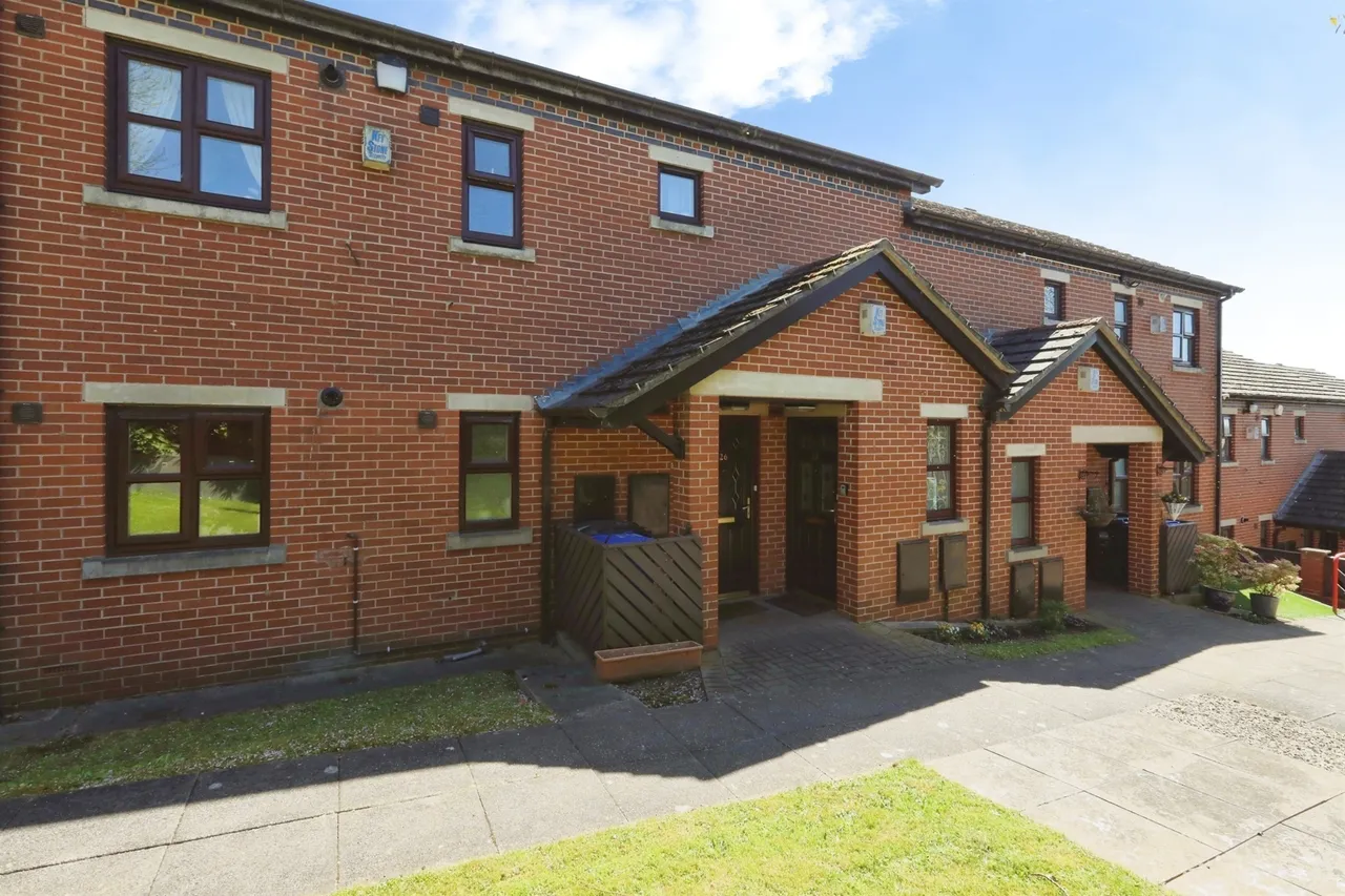 2 bed flat for sale, Richmond Road, Sheffield, S13