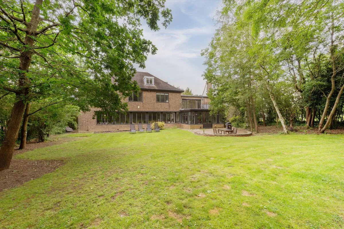 Neville Drive, London, N2, photo 23
