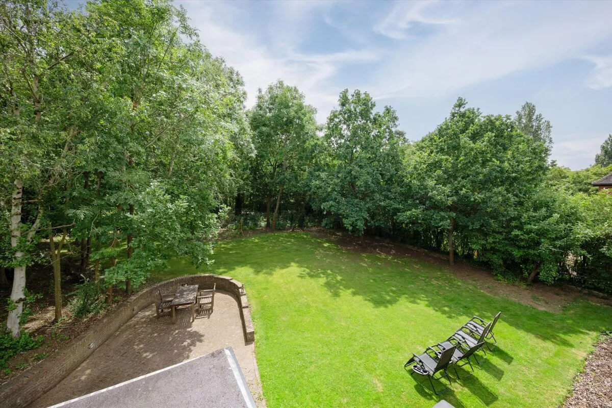 Neville Drive, London, N2, photo 20