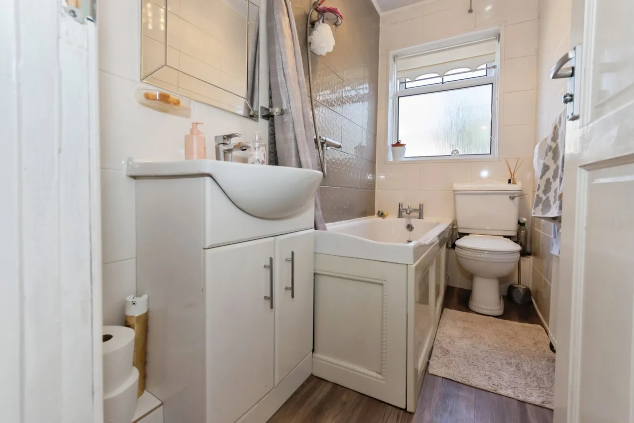 Holcombe Road, Birmingham, West Midlands, B11, photo 14