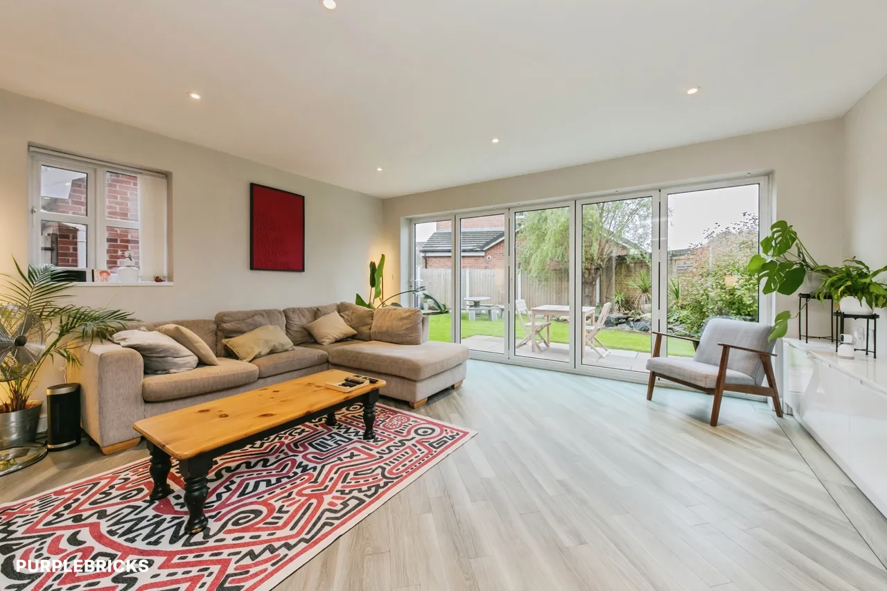 Coalport Drive, Winsford, CW7, photo 4