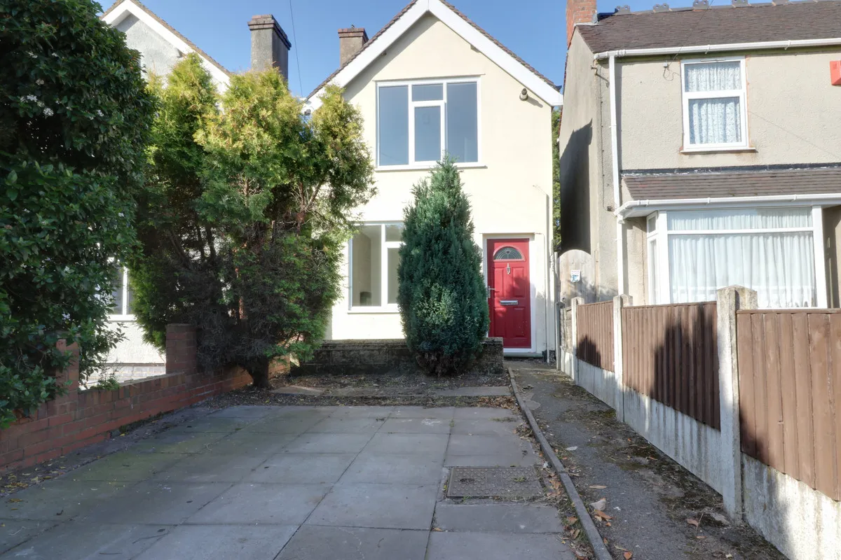 2 bed property for sale, Burns Street, Cannock