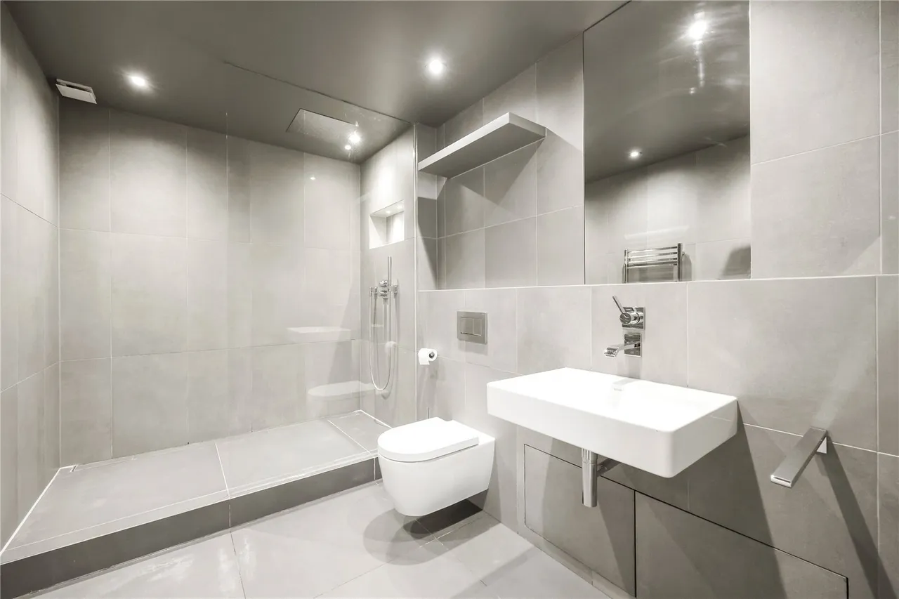 Shepherdess Place, London, N1, photo 5