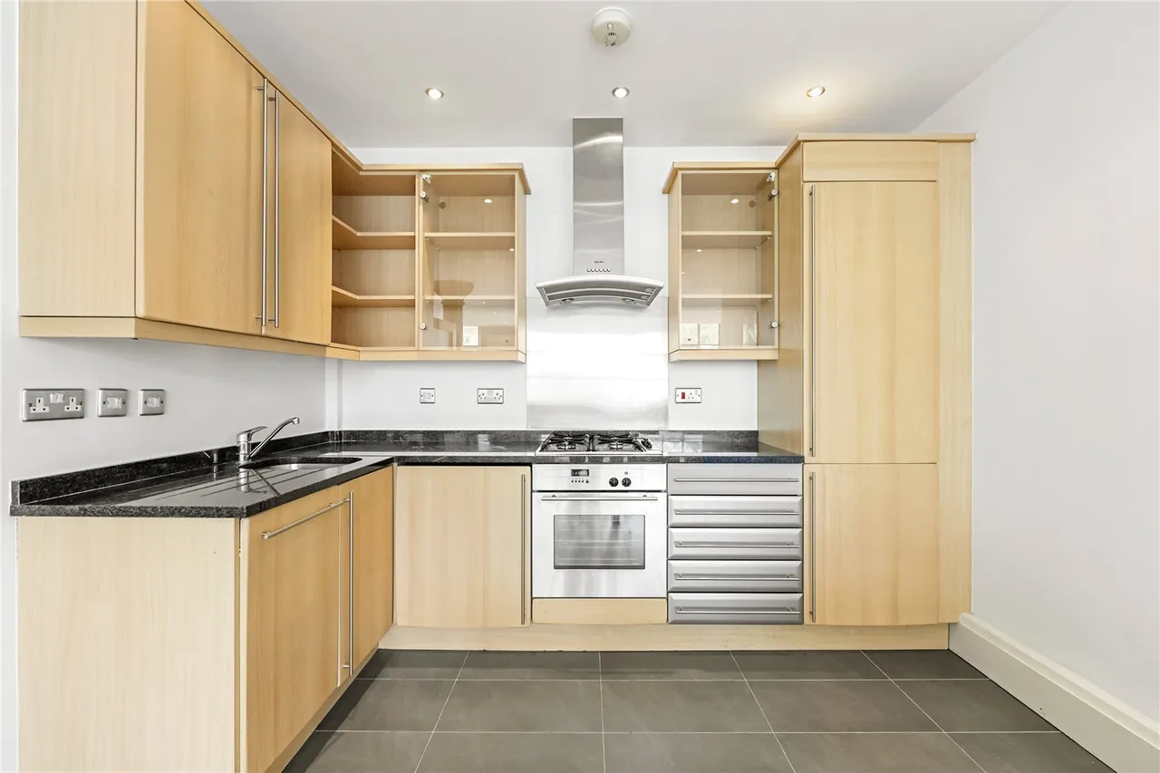 Shepherdess Place, London, N1, photo 3