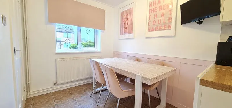 Clavering Court, Rayleigh, Essex, SS6 9SF, photo 14