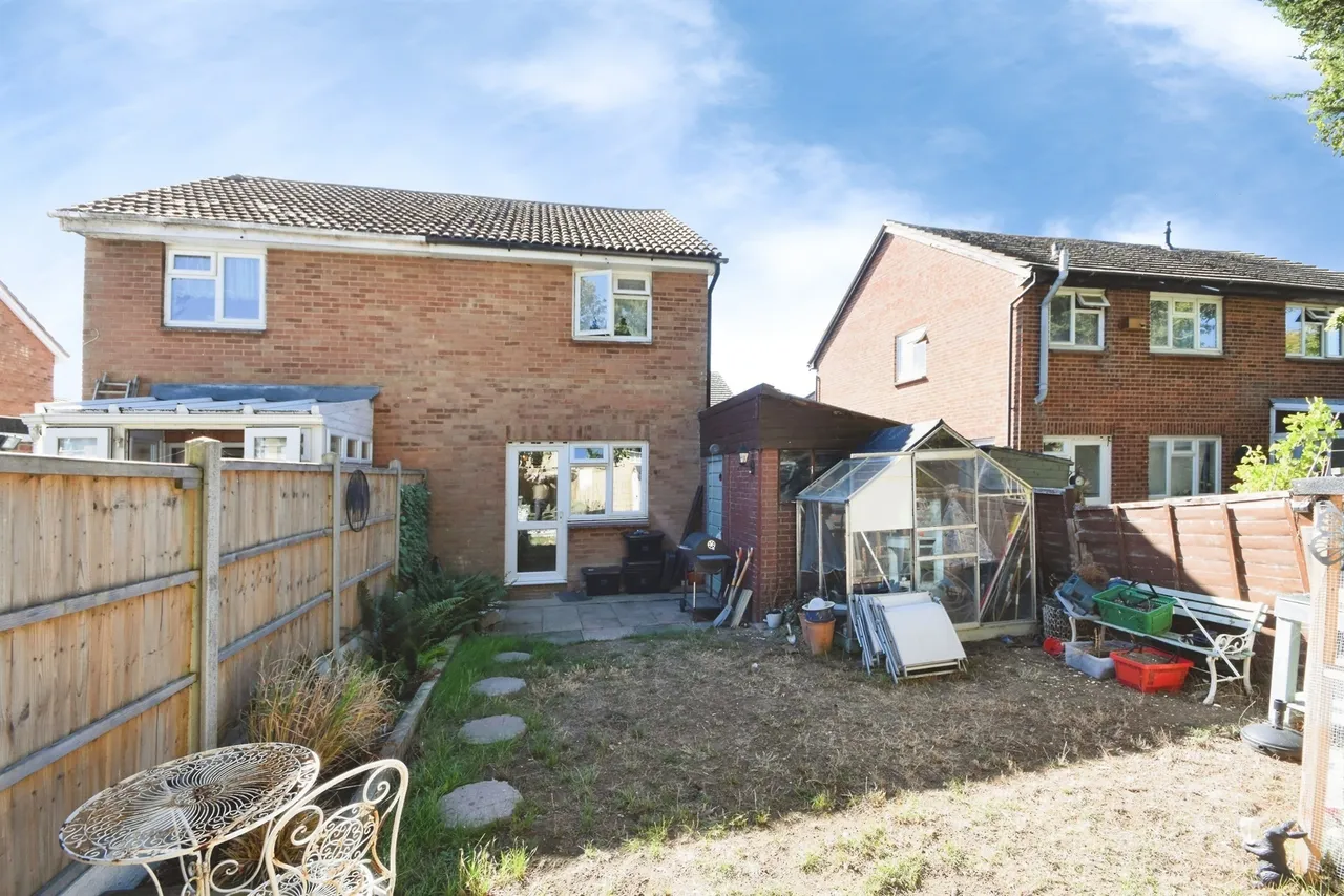 Broadway, Silver End, CM8, photo 12