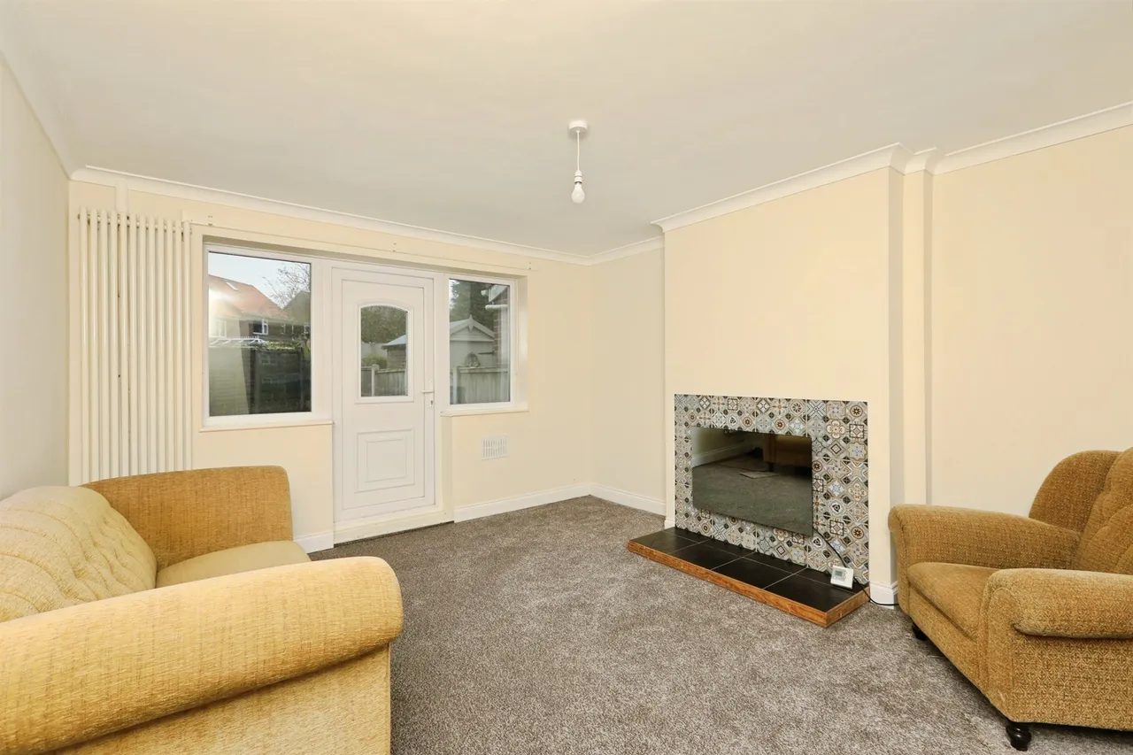 Burns Road, Dinnington, Sheffield, photo 6