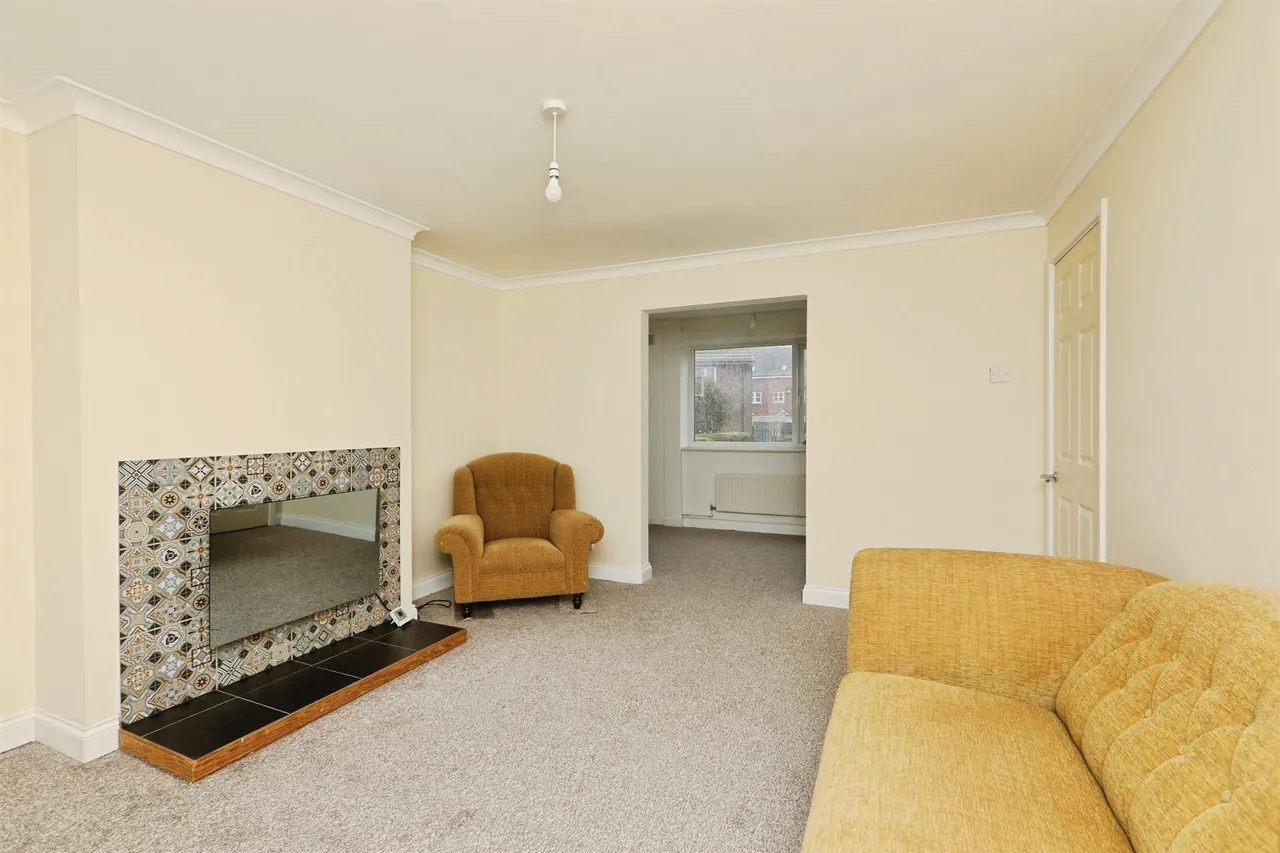Burns Road, Dinnington, Sheffield, photo 5