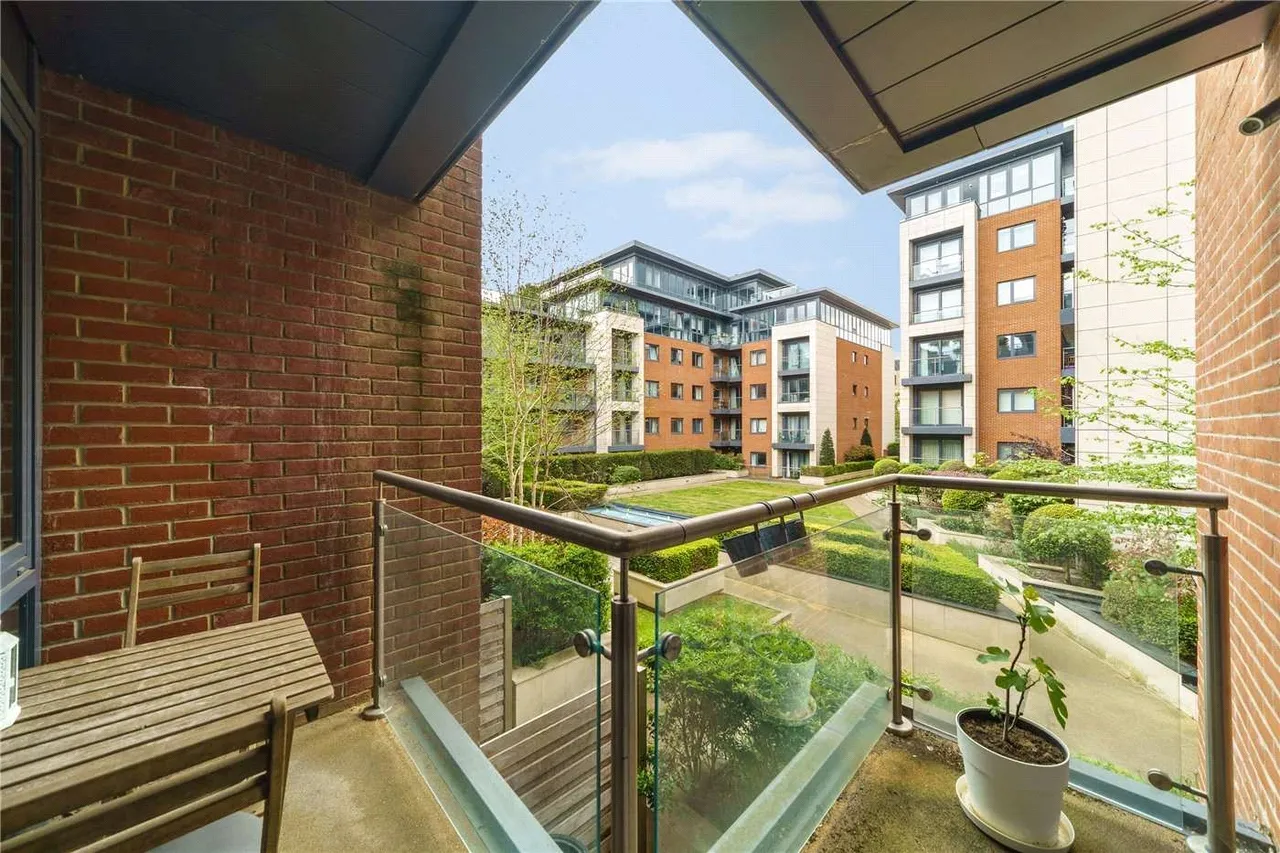Chartfield Avenue, London, SW15, photo 4