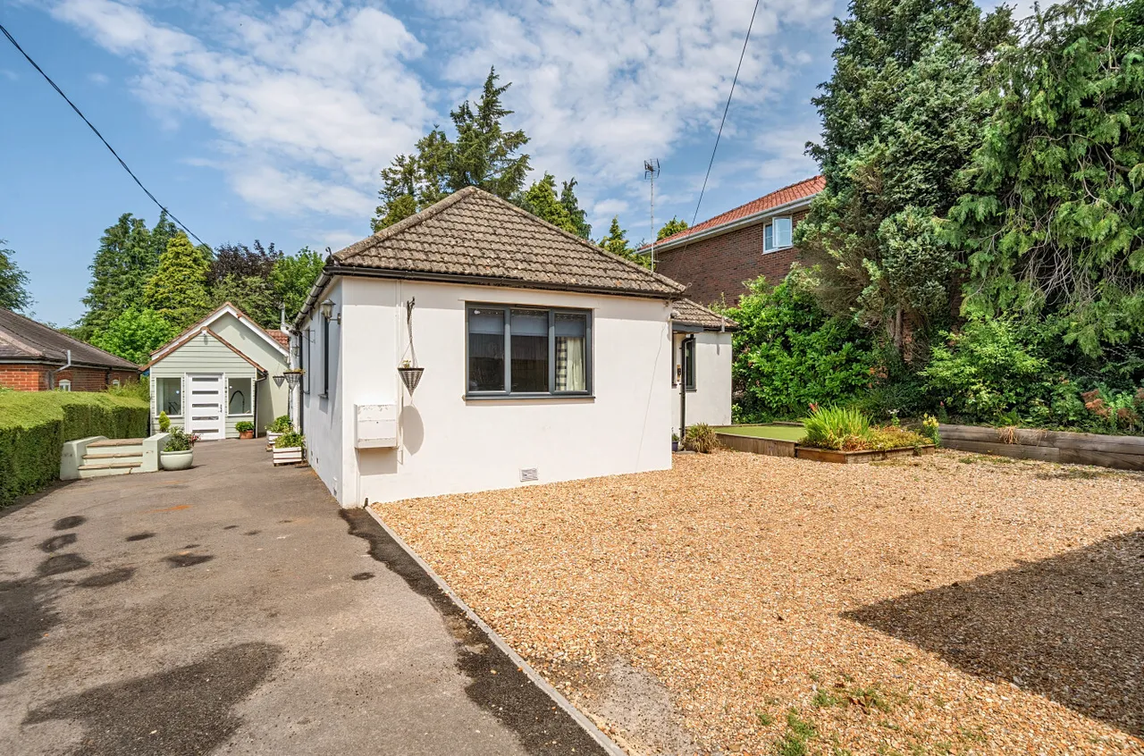 Winchester Road, Four Marks, GU34, photo 17