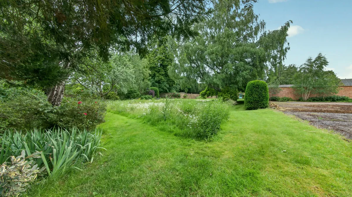 Bull Ring Deddington Banbury, OX15, photo 43