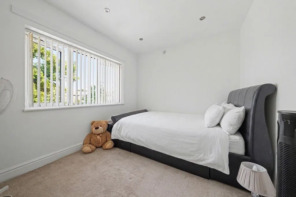 Broadstone Road, Yardley, photo 11