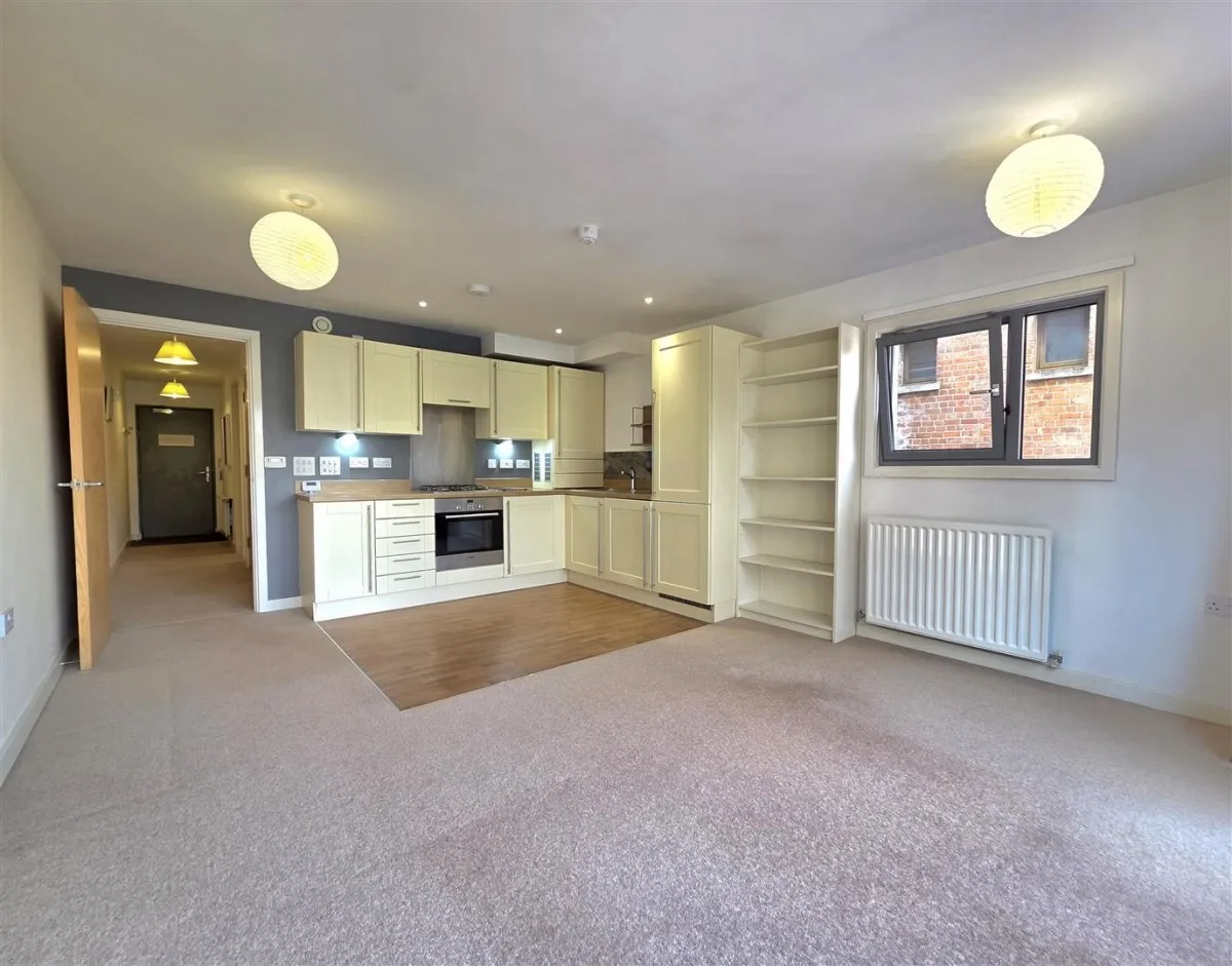 1 bed flat for sale, Merchants Quay, Gloucester Docks, GL1